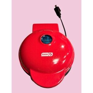 Dash DMW001RD Mini Waffle Maker 4 inch Red breakfast